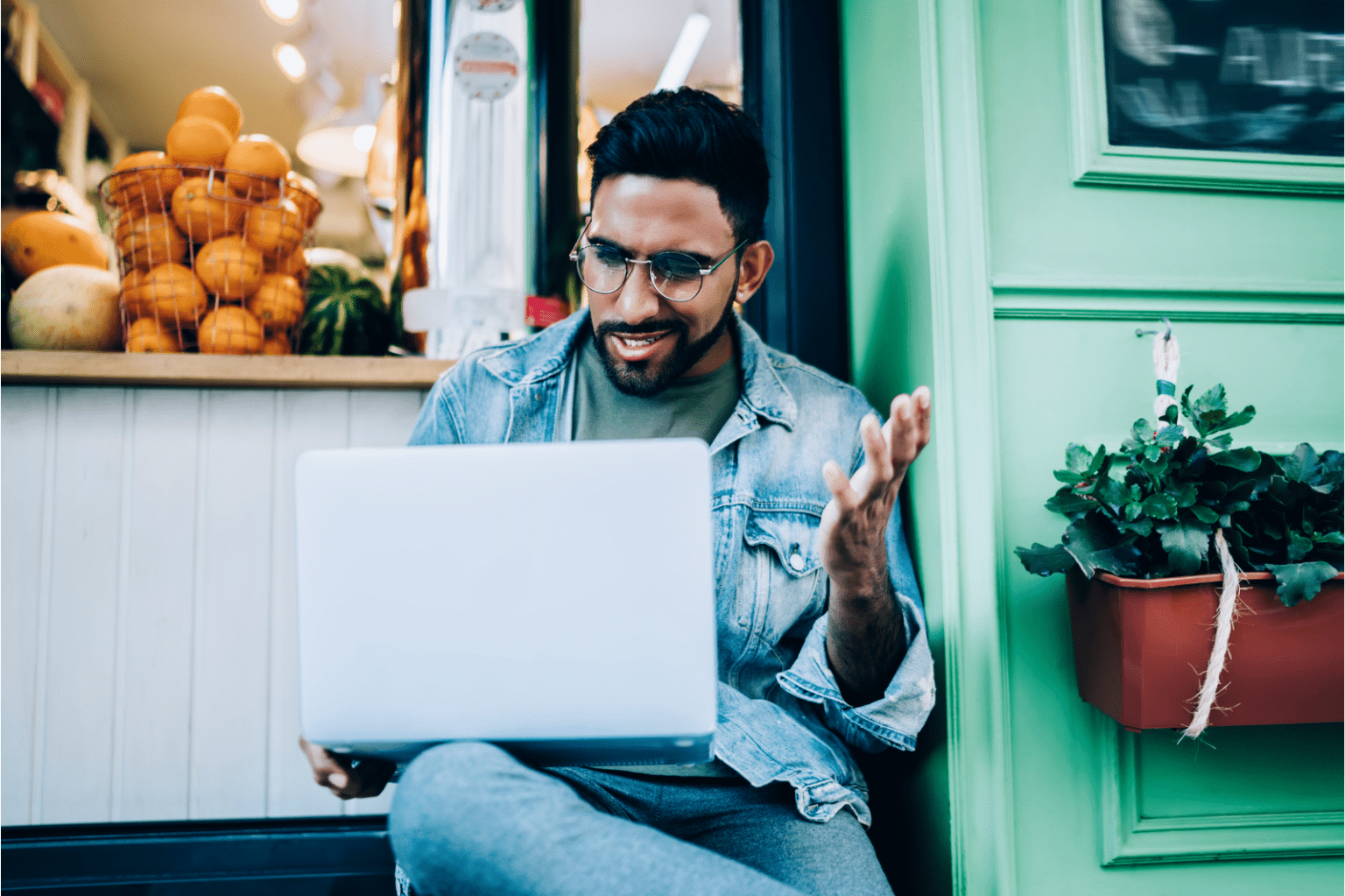 Handling Negative Reviews as a Freelancer Handling Negative Reviews as a Freelancer