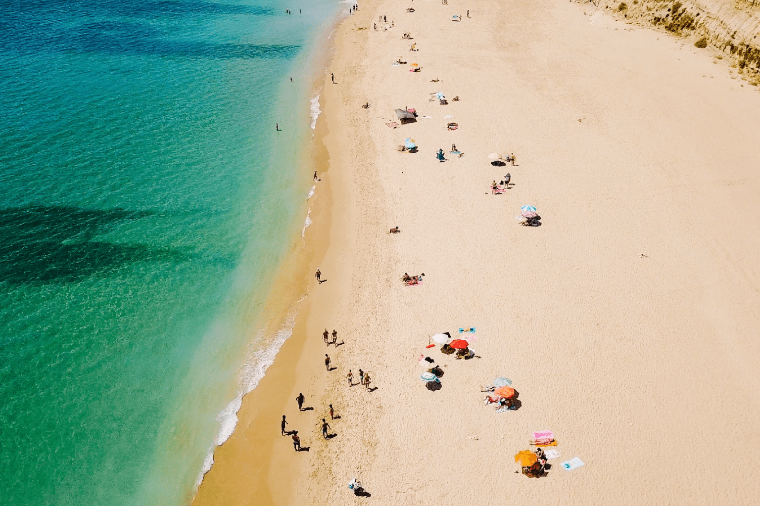 The Pros and Cons of Seasonal Work as a Freelancer