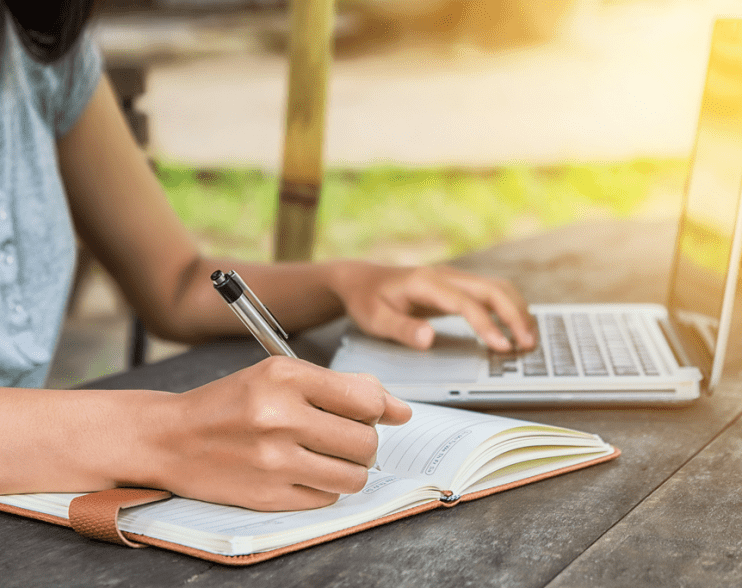 How to Craft a Successful “About Me” Page