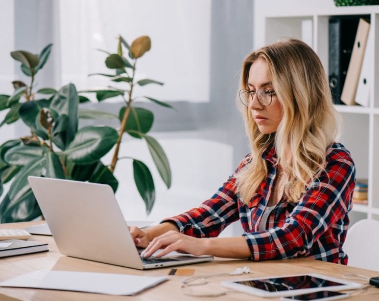 Zoom: Using Blockchain to Change the Freelance/Client Game