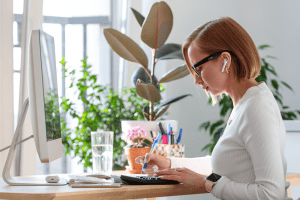 A Freelancer's Essential Guide to Late Payment Fees