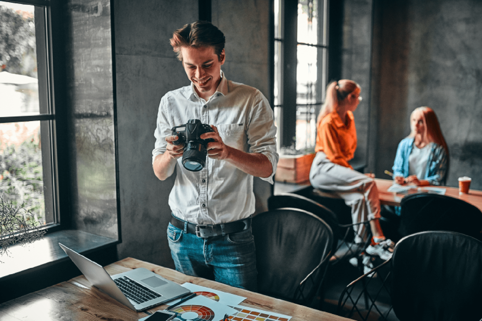 collaborate with freelancers